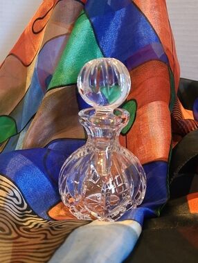 GALWAY Crystal Bottle - Clear Cut LEAD CRYSTAL